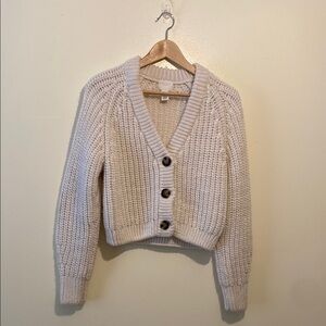 H&M White Button-Up Cardigan. Size Xs